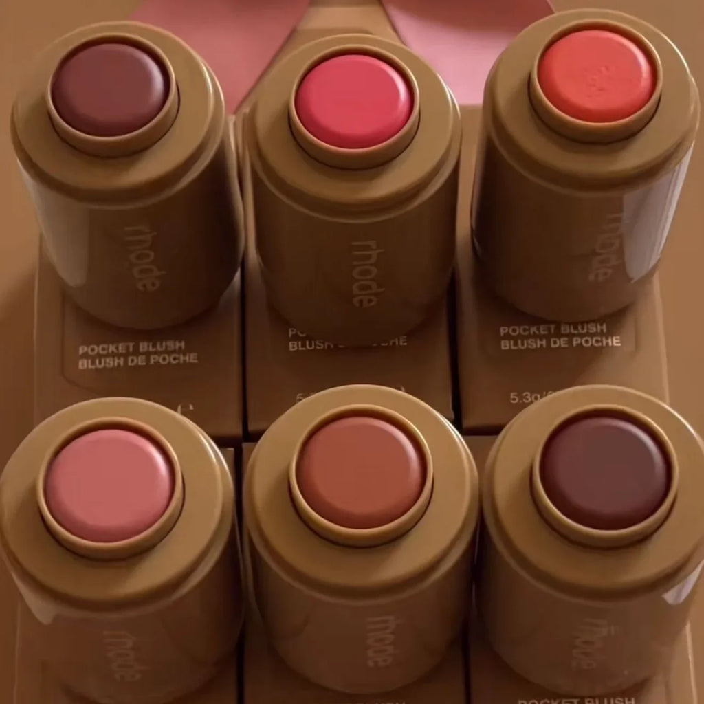 Blush e Batom Cremoso Multifuncional Rhode Glow – Efeito Natural e Hidratação Intensa